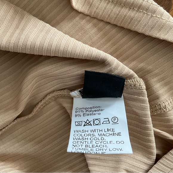 Polka Dot Chiffon Ruched Puff Sleeve Party Top, Women’s Sz M - Picture 8 of 9